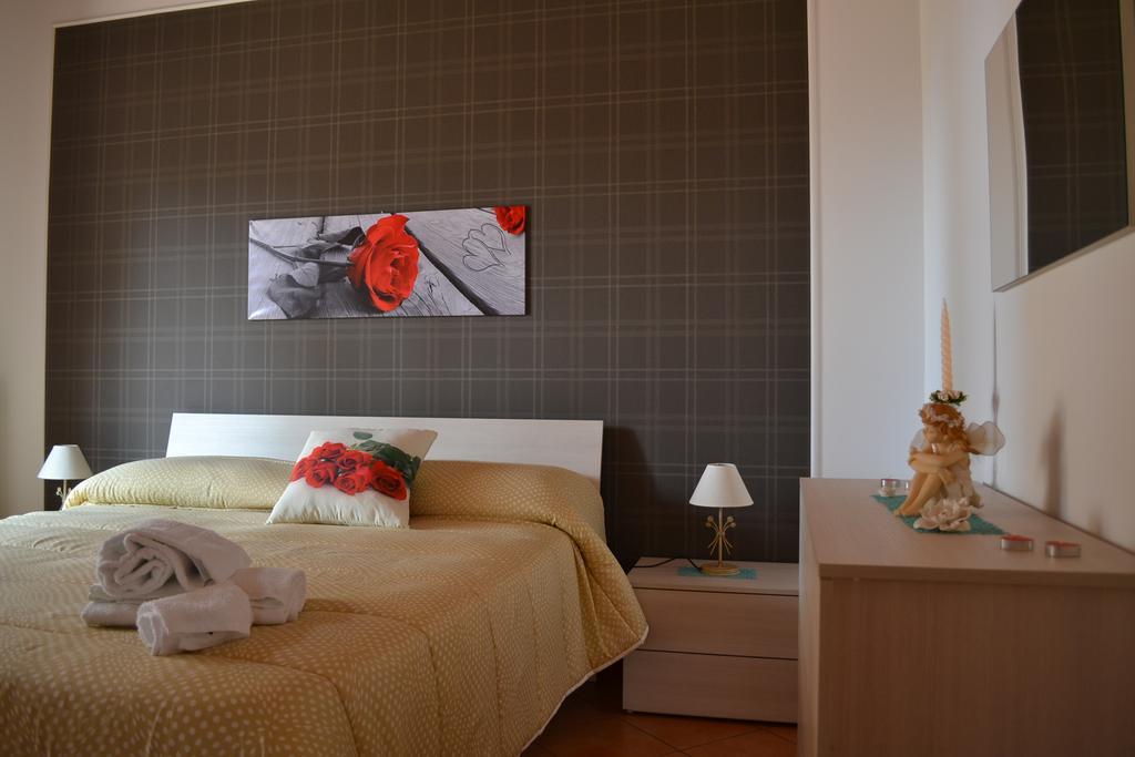 Le Rose Di Modica Villa ภายนอก รูปภาพ