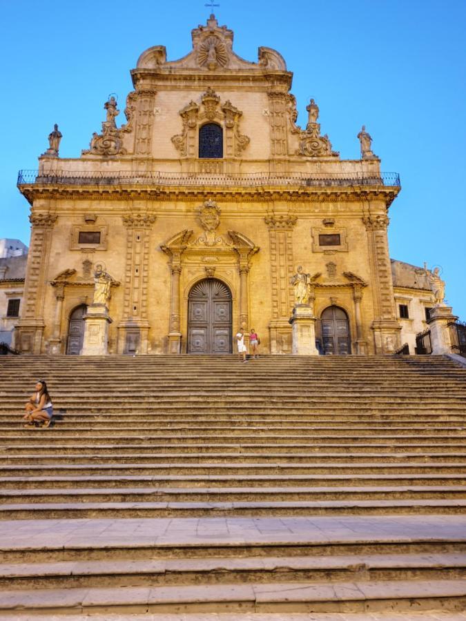 Le Rose Di Modica Villa ภายนอก รูปภาพ